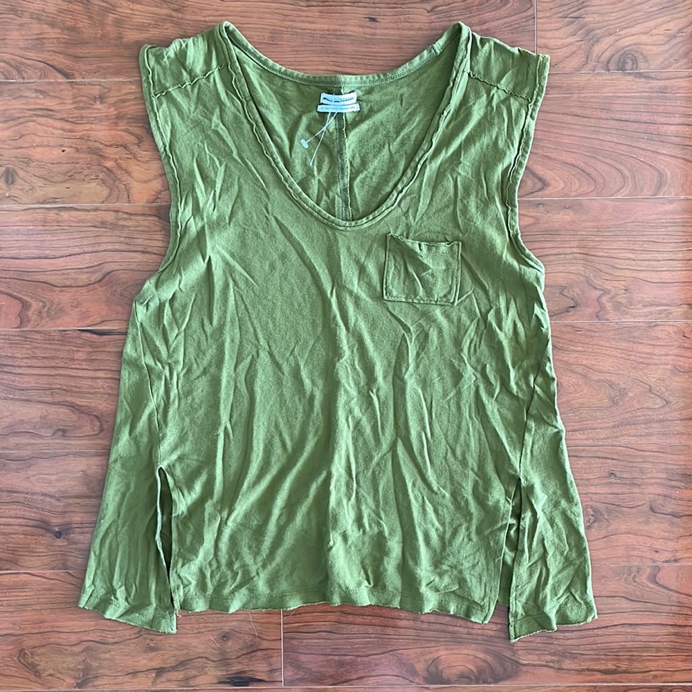 NWOT Urban Outfitters Army Green Sleeveless Tank Top Muscle Shirt